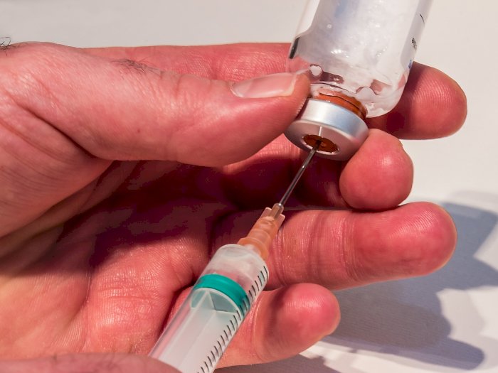 Singapura Melaporkan Adanya Efek Samping Serius Usai Vaksinasi COVID-19 Pakai Sinovac