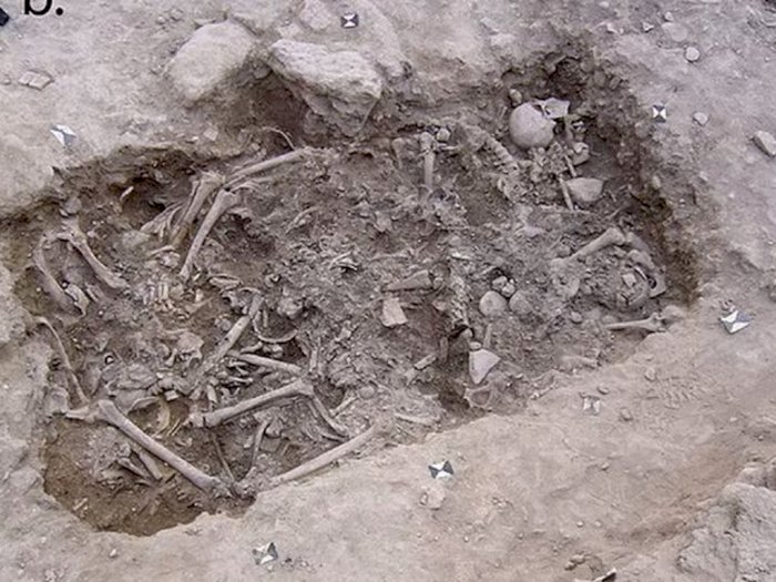 Arkeolog Berhasil Temukan Dua Kuburan Massal di Kastil Sidon, Berisikan 25 Tentara Salib!