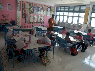 Muncul Klaster Covid-19 di Sekolah, Sufmi Dasco Imbau Perketat Prokes