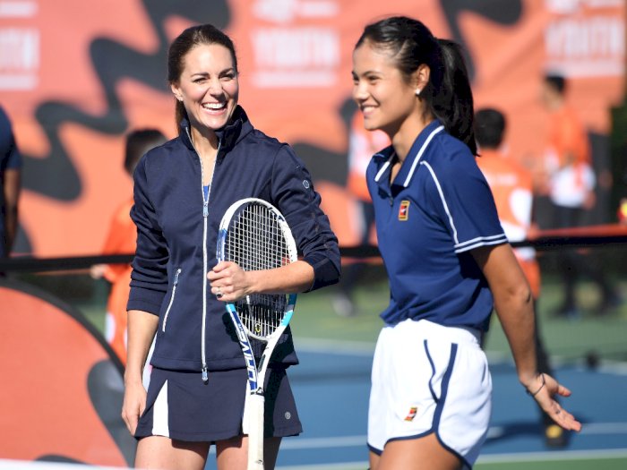 Kecantikan Emma Raducanu dan Kate Middleton saat Duet Main Tenis