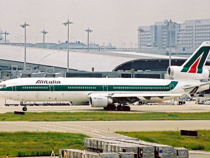 Maskapai Alitalia Bangkrut, Maskapai Sarankan Traveler Membawa Tas Kabin!