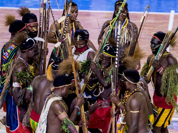 FOTO: Tarian Suku Kamoro Mimika di PON XX Papua