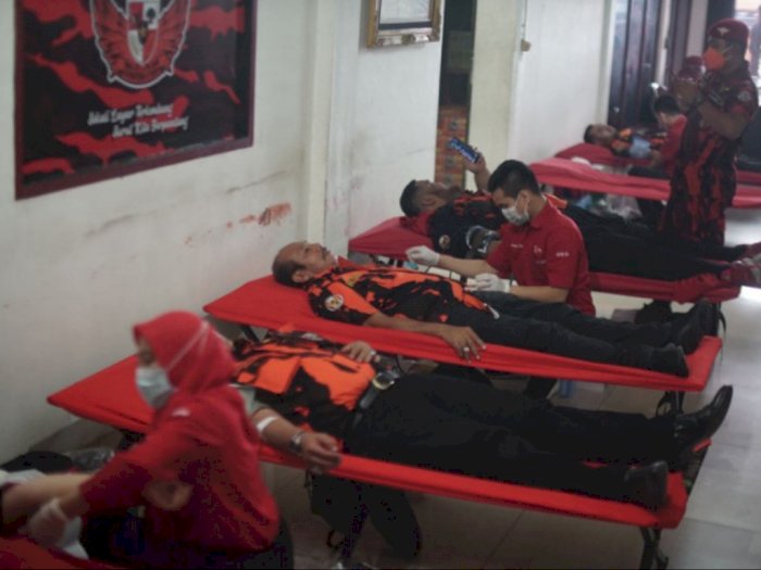 Jelang Hari Kesaktian Pancasila, PP Sumut dan PMI Medan Lakukan Donor Darah