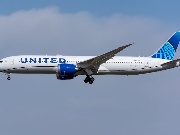 Karyawan Maskapai United Airlines Terancam Dipecat, Karena Masalah Ini!