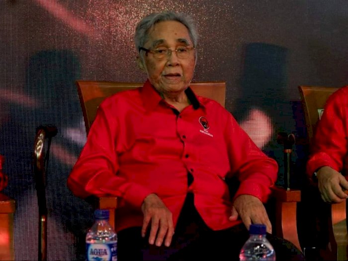Kabar Duka, Anggota DPD yang Juga Politikus Senior Sabam Sirait Meninggal Dunia