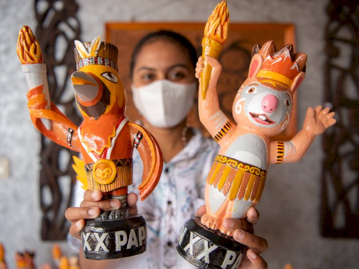 FOTO: Suvenir Maskot PON XX Papua