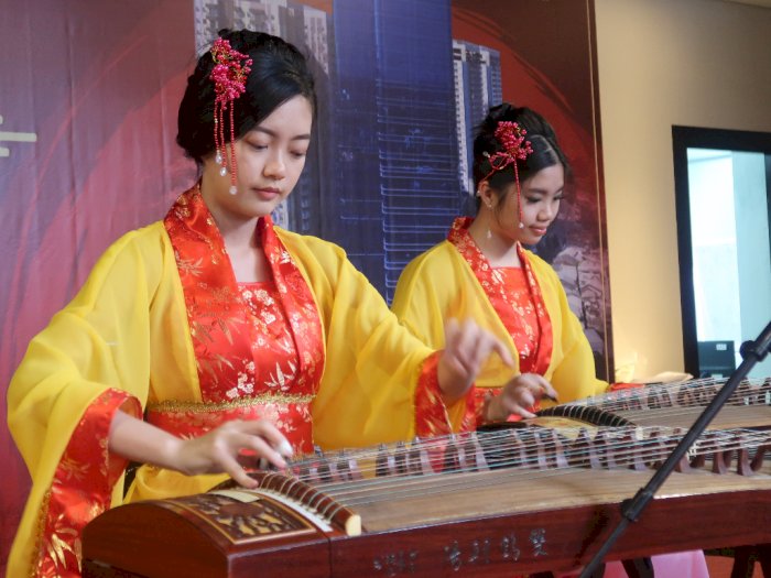 Cetak Prestasi Internasional, Guzheng Dilestarikan Melalui Jade Musician di Sumut