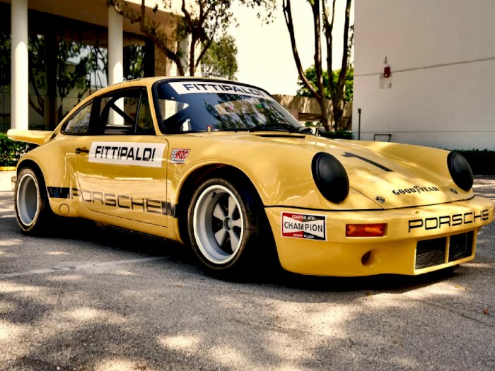 Mobil Balap Porsche 911 Milik Pablo Escobar Bakal Dijual!