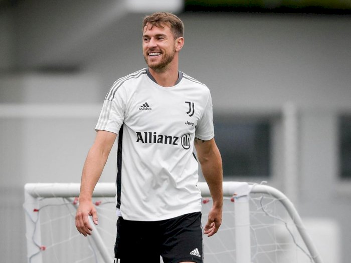 Sering Diterpa Cedera, Ramsey Salahkan Metode Latihan Juventus