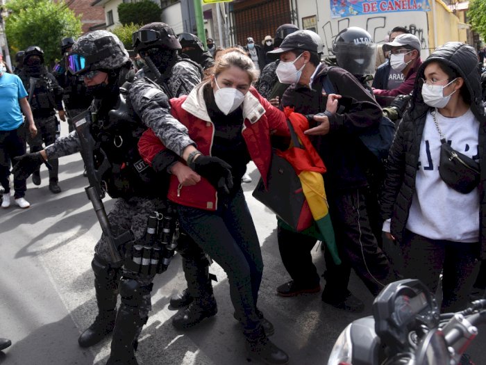 Unjuk Rasa Terhadap Presiden Bolivia Luis Arce, Berikut Foto-fotonya