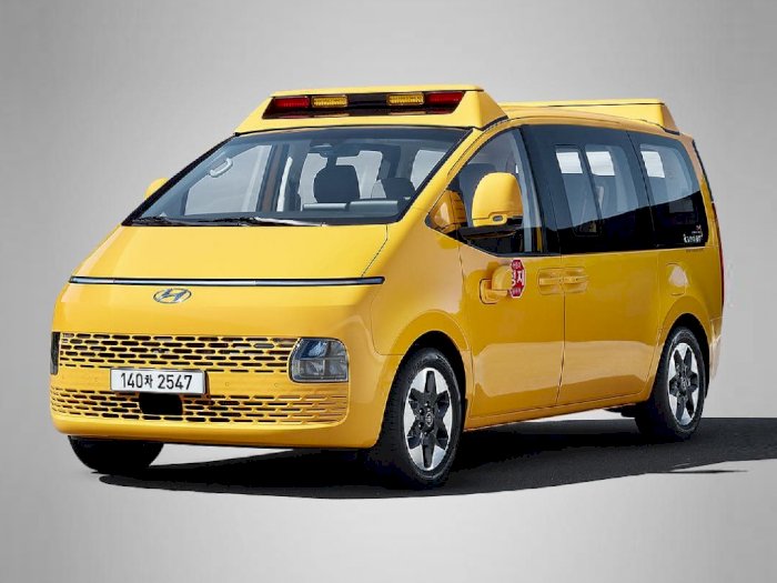 Melihat Tampilan Mobil Hyundai Staria yang Dijadikan Sebagai Bus Sekolah!