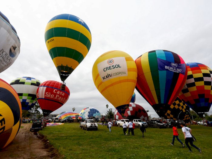 Kejuaraan Balon Udara Brasil di Torres, Berikut Foto-fotonya