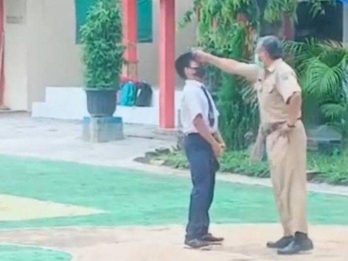 Heboh Oknum Guru Pukul Kepala Murid Berkali-kali di Pekalongan, Videonya Viral