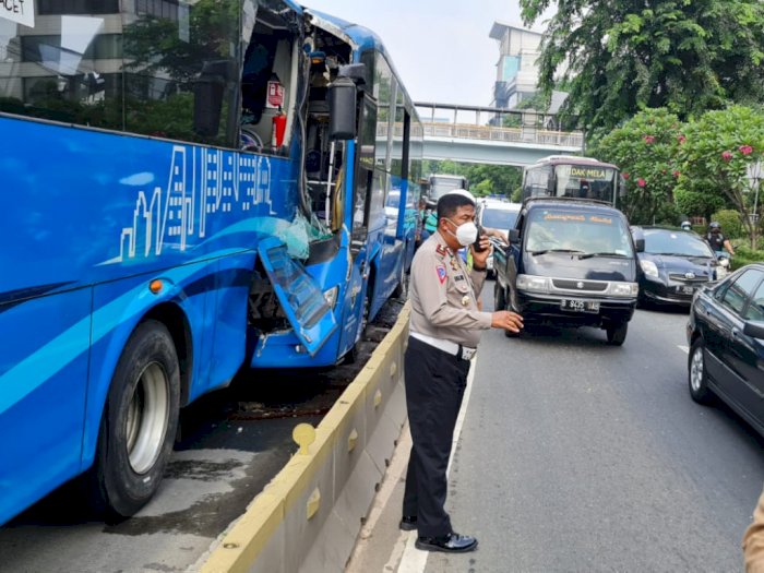 Kecelakaan Maut Bus Transjakarta, 2 Orang Meninggal Dunia