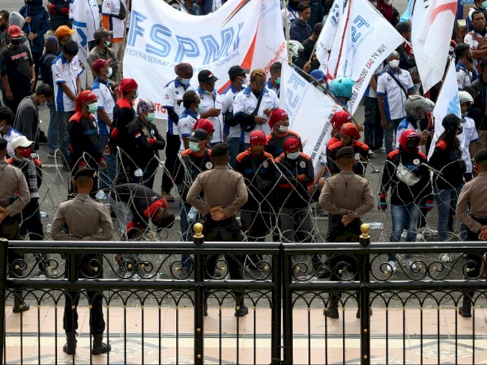 1.955 Personel Gabungan Dikerahkan Amankan Demo di Depan Istana Hari Ini