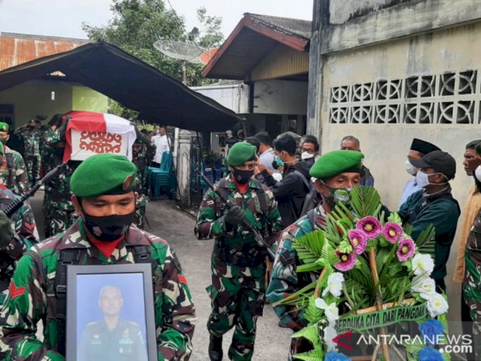 Komandan Intel Bais Pidie Aceh yang Tewas Ditembak OTK, Dimakamkan Secara Militer