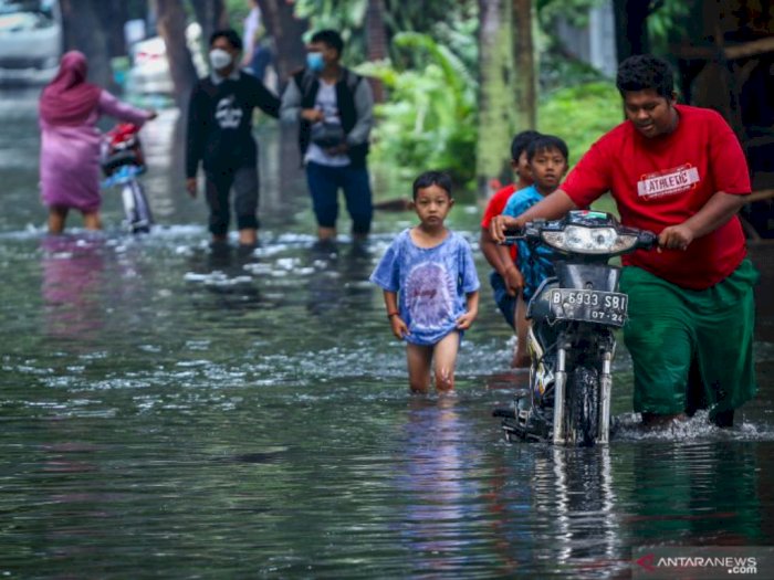 Antisipasi Potensi Cuaca Ekstrem, BPBD DKI Jakarta Imbau Warga Tingkatkan Kesiapsiagaan