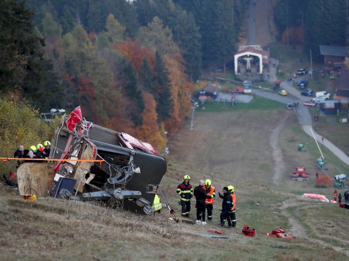 Kereta Gantung di Ceko Terjatuh Karena Terlepas dari Kabel, Satu Orang Meninggal