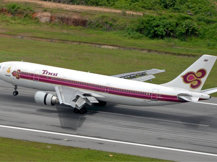 Menjual Pesawat dan Memecat Karyawan Jadi Strategi Kebangkitan Thai Airways