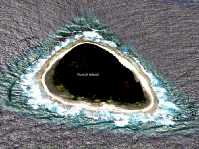 Netizen Dihebohkan dengan Gambar Pulau 'Black Hole' yang Beredar di Medsos