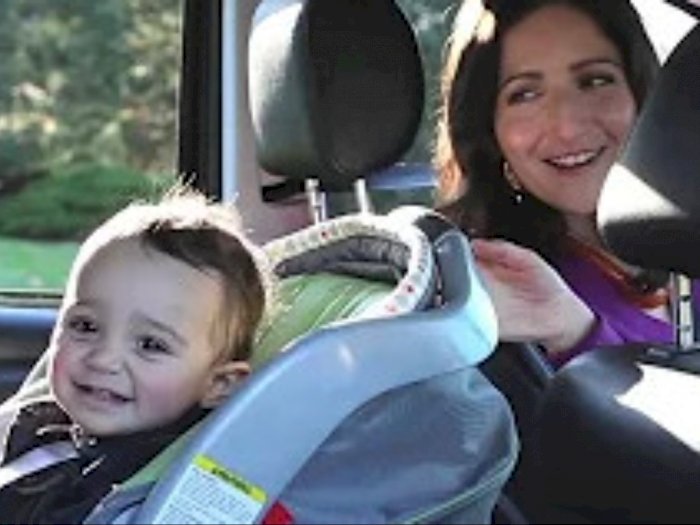 Bagaimana  Cara Aman Bawa Anak Kecil Saat Mengemudikan Mobil?