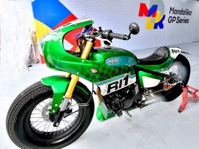 Usung Gaya Chopper Racer, Ini Bocoran Spesifikasi Motor yang Dipakai Jokowi di Mandalika