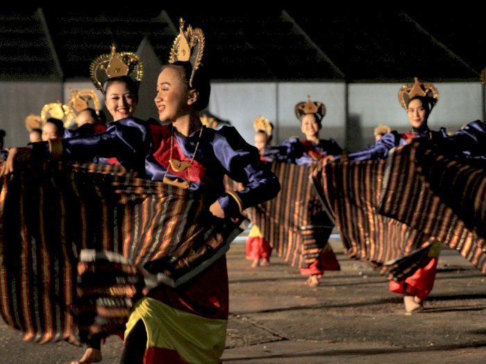 Tari Kolosal Suku Buton, Berikut Foto-fotonya