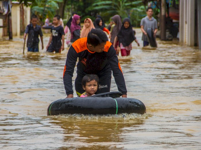 Enam Kecamatan di Kalimantan Selatan Dilanda Banjir, Ini Foto-fotonya