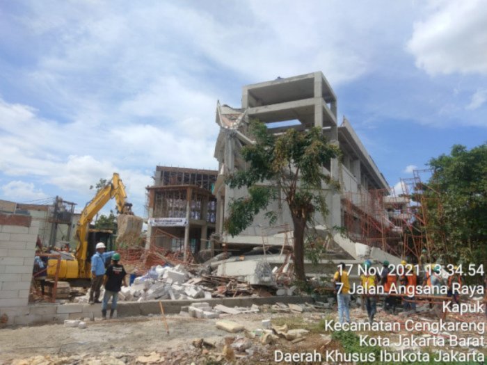Wagub DKI akan Telusuri Penyebab Utama Bangunan SMAN 96 Roboh 