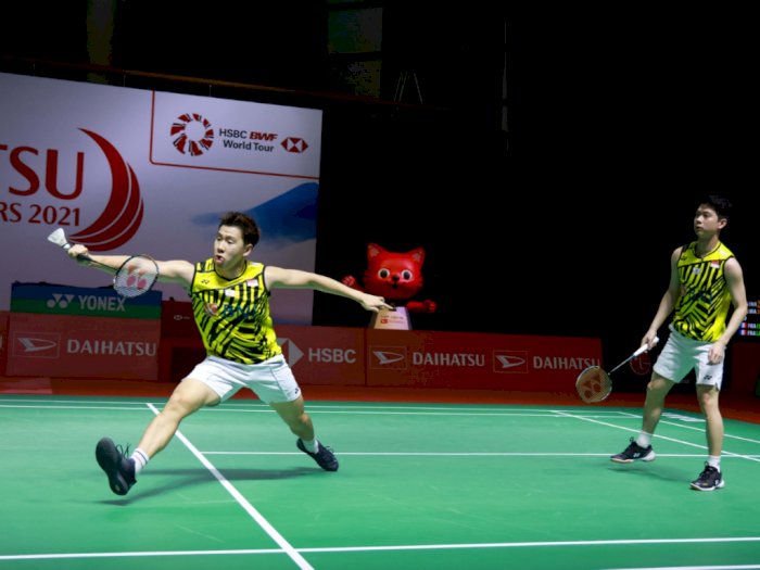Aksi Tengil Kevin Sanjaya Gara-gara Raket Nyebrang di Perempatfinal Indonesia Masters