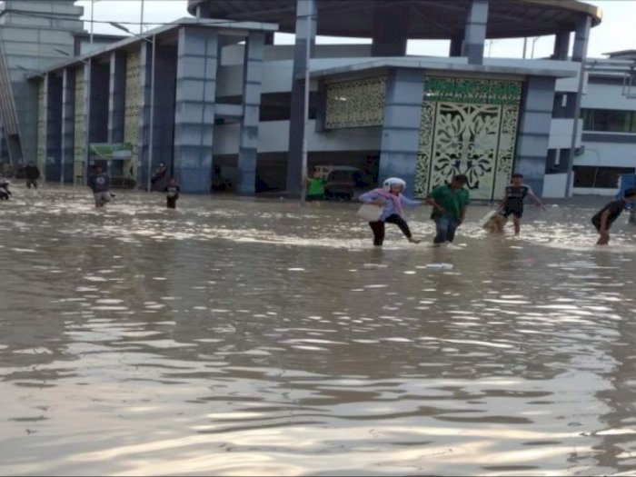 Memilukan, Tebingtinggi Dilanda Banjir, Ratusan Rumah Terendam Air