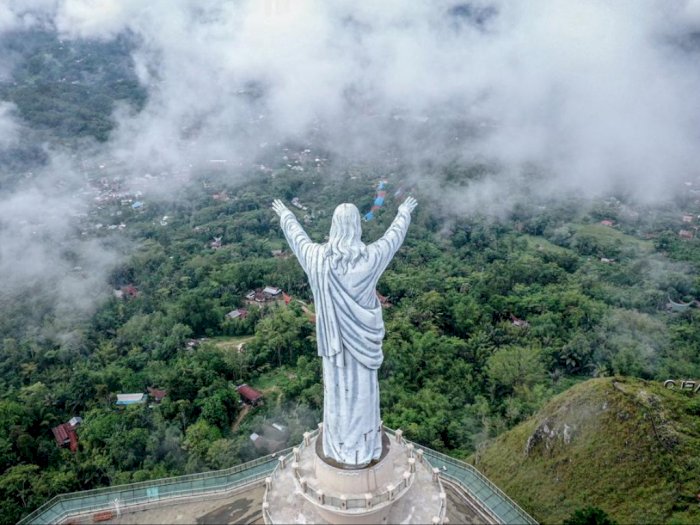Wisata Religi Buntu Burake di Sulsel, Ada Patung Yesus Tertinggi di Dunia