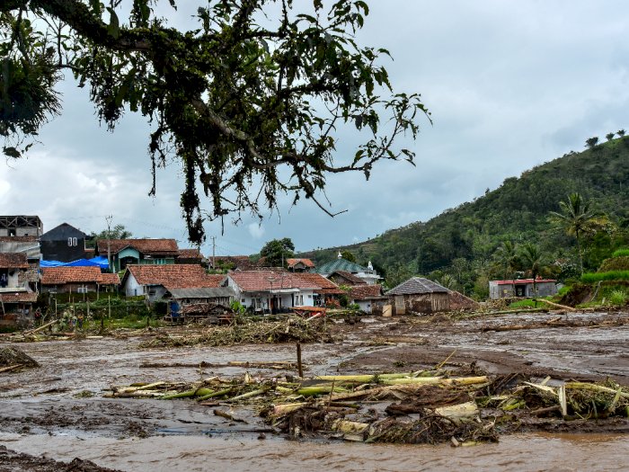 Dampak Banjir Bandang di Garut, Berikut Foto-fotonya
