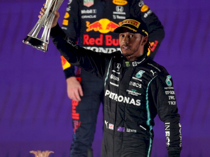 Hamilton Mengaku Khawatir Timnya Salah Strategi pada F1 Arab Saudi 2021