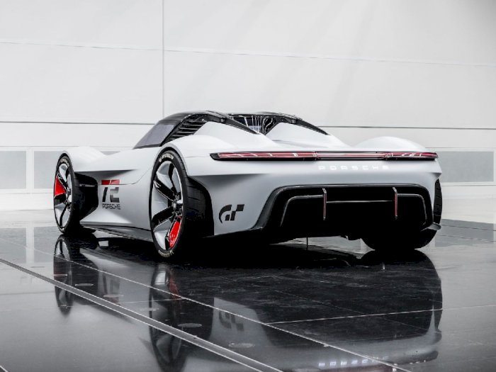 Porsche Pamerkan Konsep Mobil Balap Vision GT untuk Game Gran Turismo 7