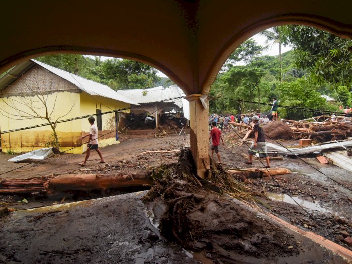 Dampak Banjir Bandang di Lombok Barat, Berikut Foto-fotonya