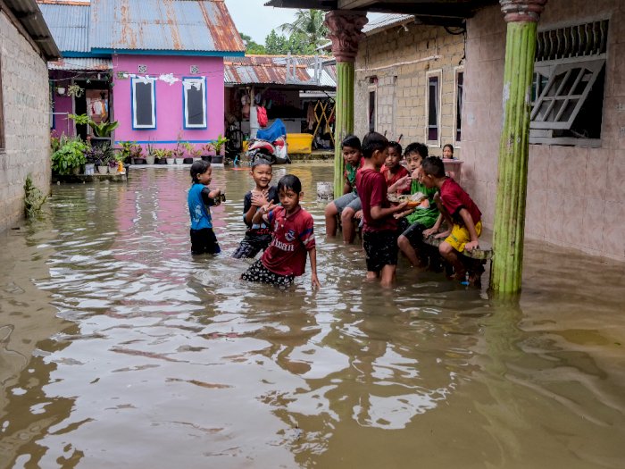 Banjir Merendam Permukiman Kota Pangkalpinang, Ini Foto-fotonya