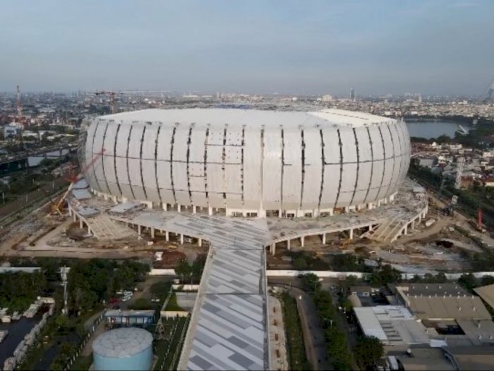Anies Pamer Megahnya Atap Stadion JIS yang Sudah Terpasang
