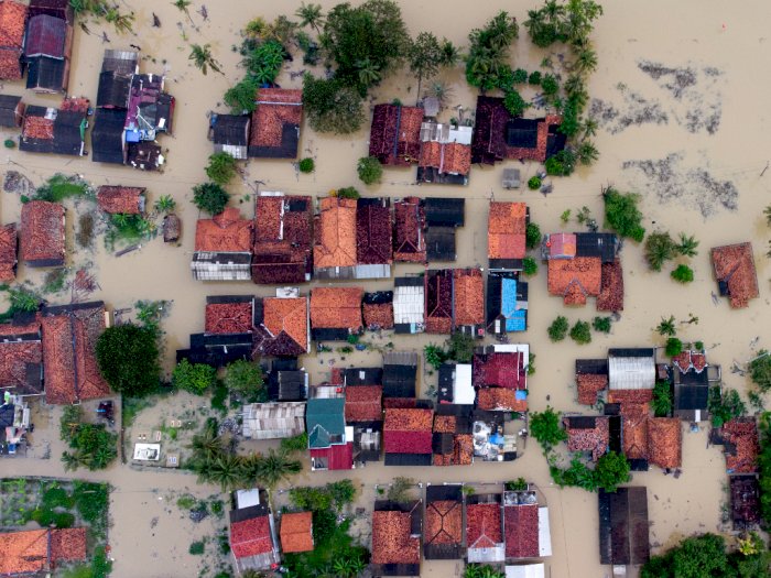 Ratusan Rumah Direndam Banjir Luapan Sungai Citarum, Ini Foto-fotonya