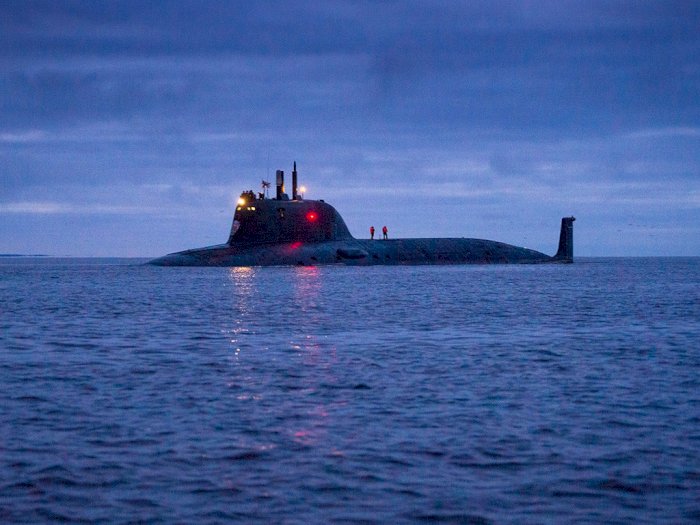 Film kapal selam rusia tenggelam