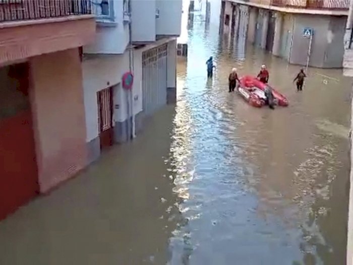 Dampak Banjir di Spanyol, Berikut Foto-fotonya