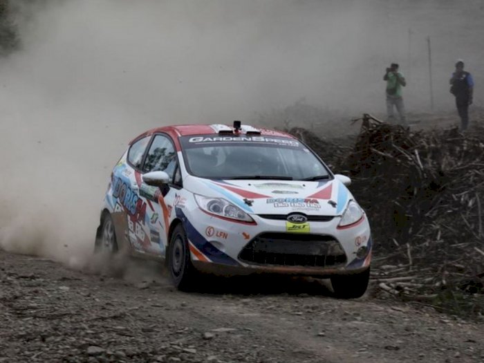 Singkirkan Juara Kejurnas , Nuno Ricardo Pinto Raih Juara di Sesi II Danau Toba Rally 2021