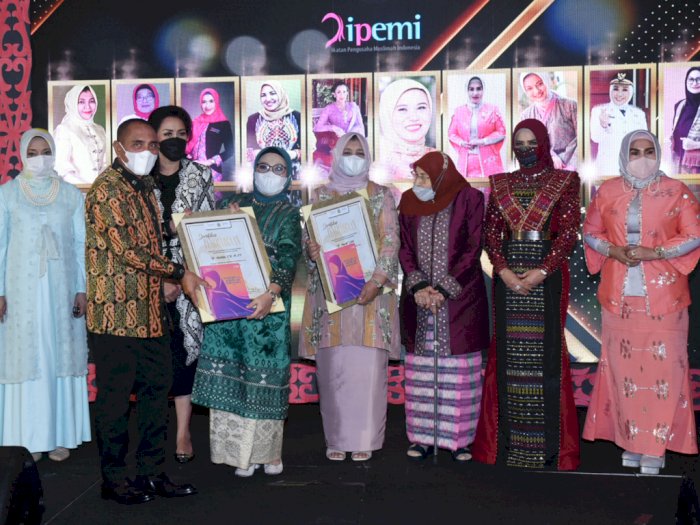 Capai Prestasi, Istri Gubernur Sumut Raih Penghargaan Perempuan Inspirasi Indonesia 2021