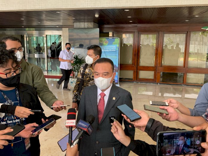 Varian Omicron Ditemukan di Indonesia, Pimpinan DPR Imbau Masyarakat Tetap Perkekat Prokes