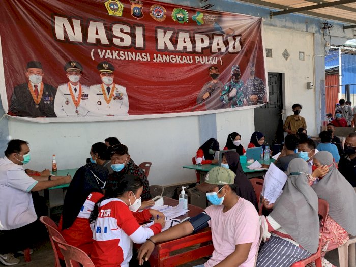 Percepat Vaksinasi Covid-19 di Pulau Terluar dengan ’Nasi Kapau'