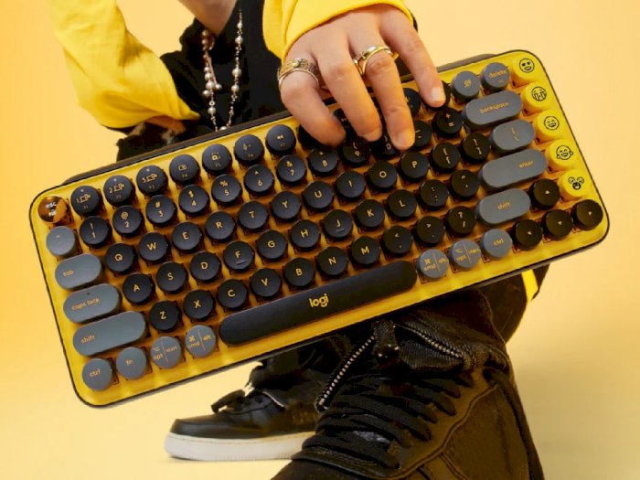 Logitech Luncurkan Keyboard Mechanical dengan Tombol Emoji Khusus, Harganya?