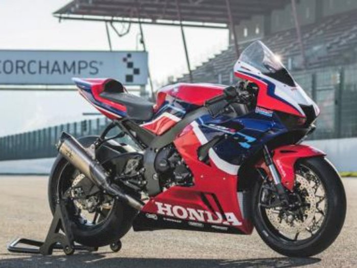 DG Sport Meluncurkan Honda CBR1000RR-R Spa 100,  Hanya Dipakai di Lintasan Trek