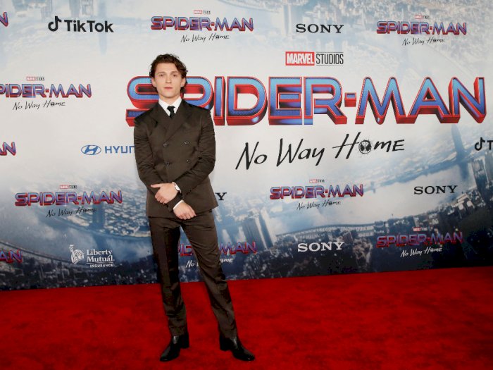 Gaji Tom Holland Naik Usai Filmnya Spider-Man: No Way Home Laris Manis