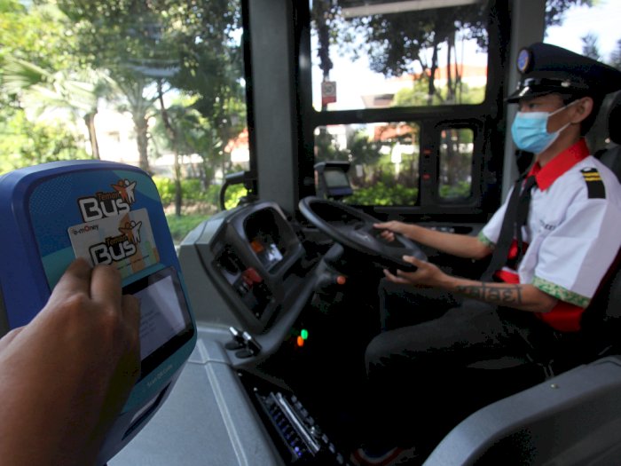 Peluncuran program Teman Bus di Surabaya, Berikut Foto-fotonya