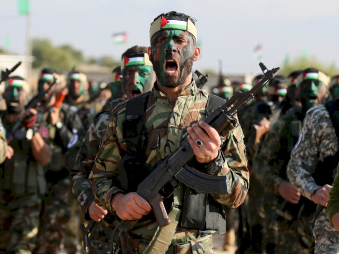 Militan Palestina Melakukan Latihan Militer di Rafah, Berikut Foto-fotonya